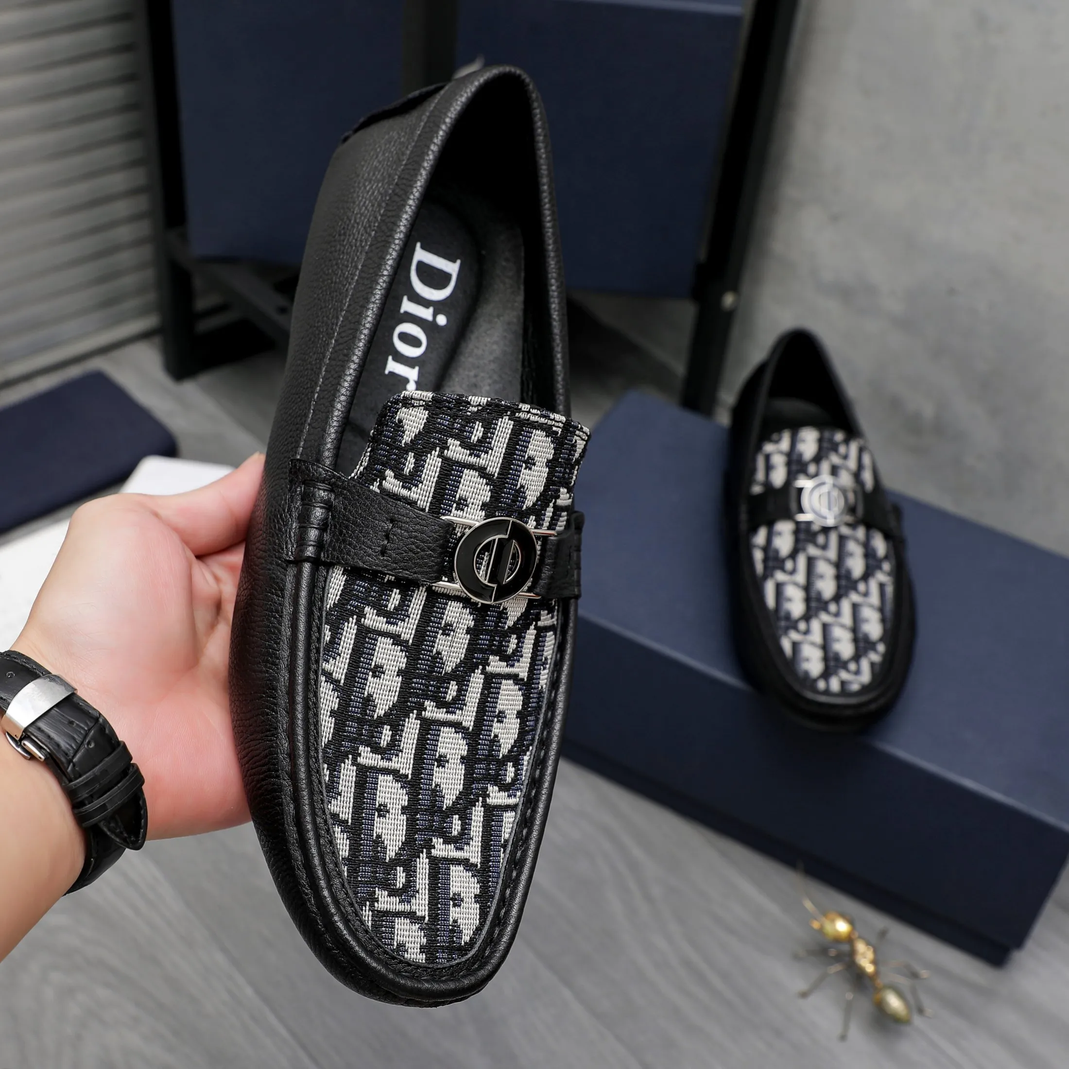 Men's shoes 💰400 Product trademark: Dior "Dior" casual slip-on shoes Regular size: 38-45 (45 is custom-made and non-returnable) Product materials: Selected cowhide stitching breathable woven upper, pigskin lining, rubber outsole